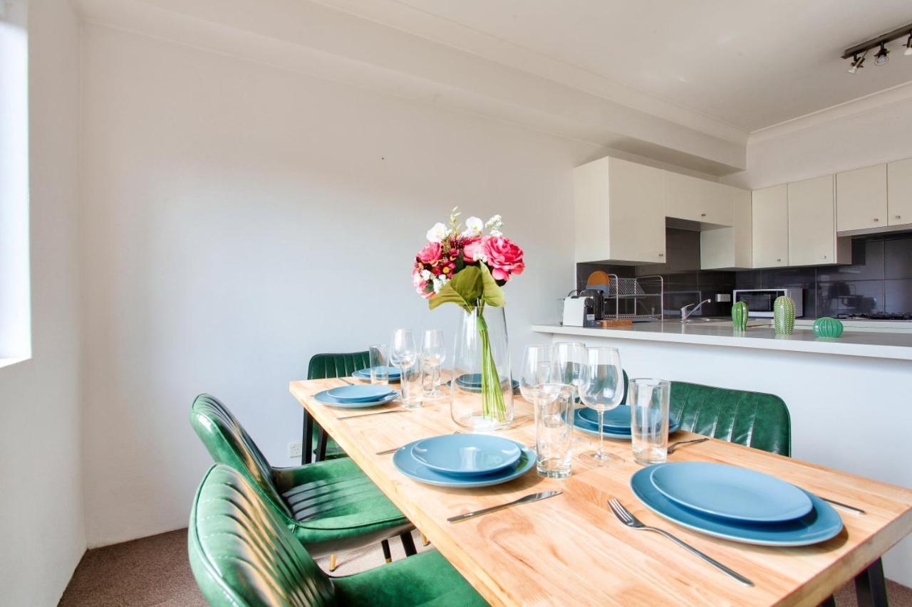Cozy 2 Bedroom Apartment Surry Hills Сидни Екстериор снимка