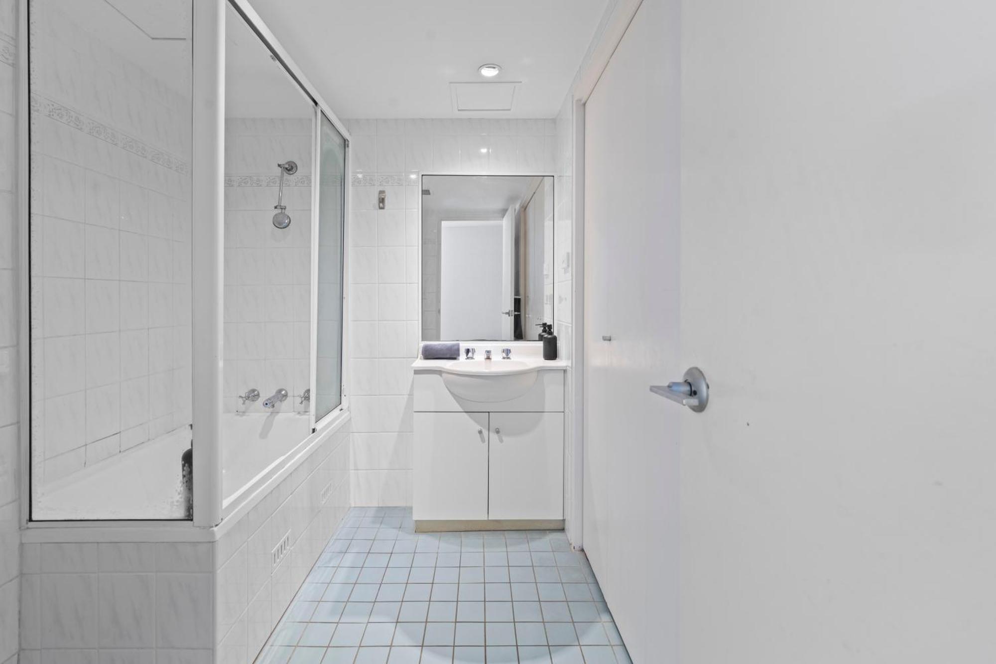 Cozy 2 Bedroom Apartment Surry Hills Сидни Екстериор снимка
